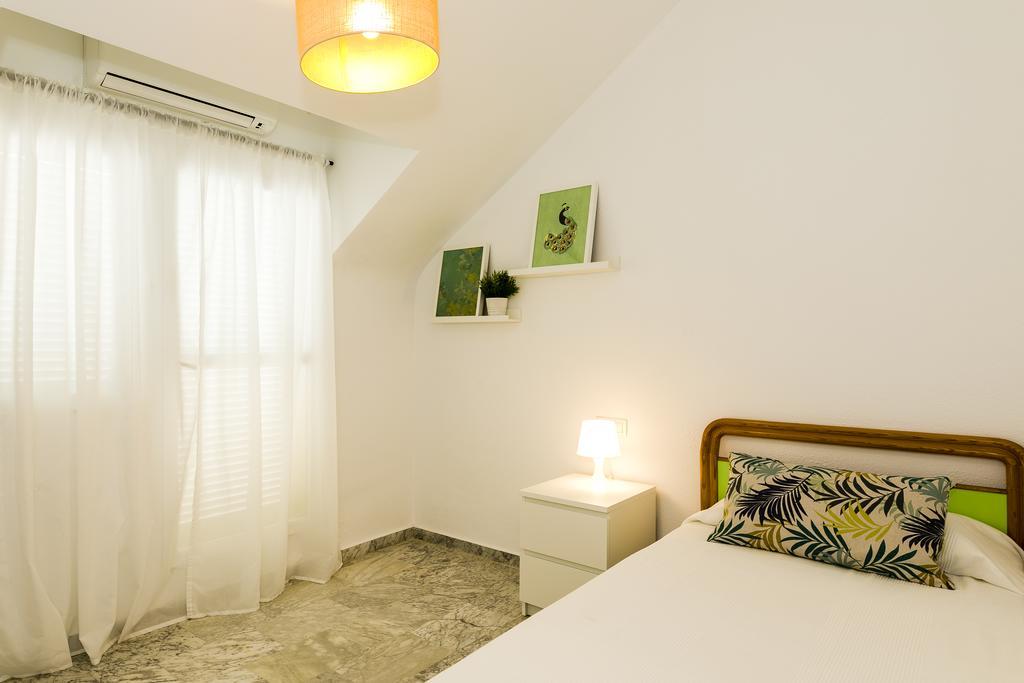Weforyou Real Del Tivoli Two Rooms Бенальмадена Экстерьер фото